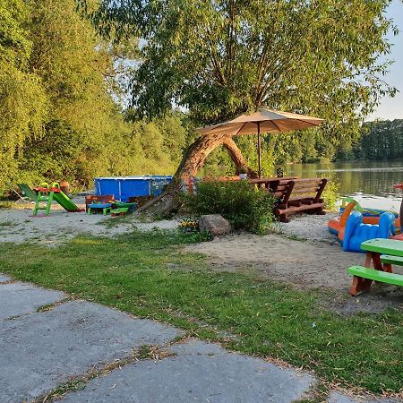 Agroturystyka "Jezioranka" Unichowo Eksteriør billede